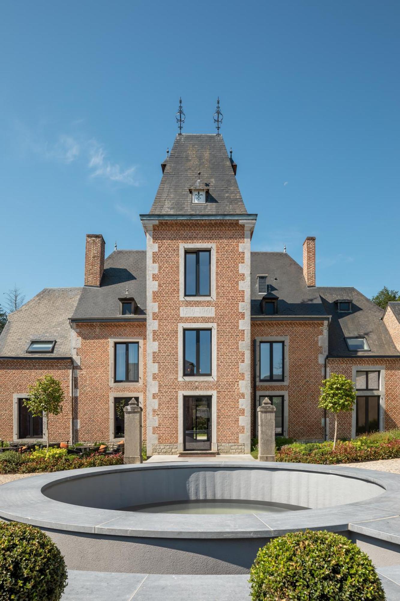 Chateau De Vignee Hotel Rochefort Exterior photo